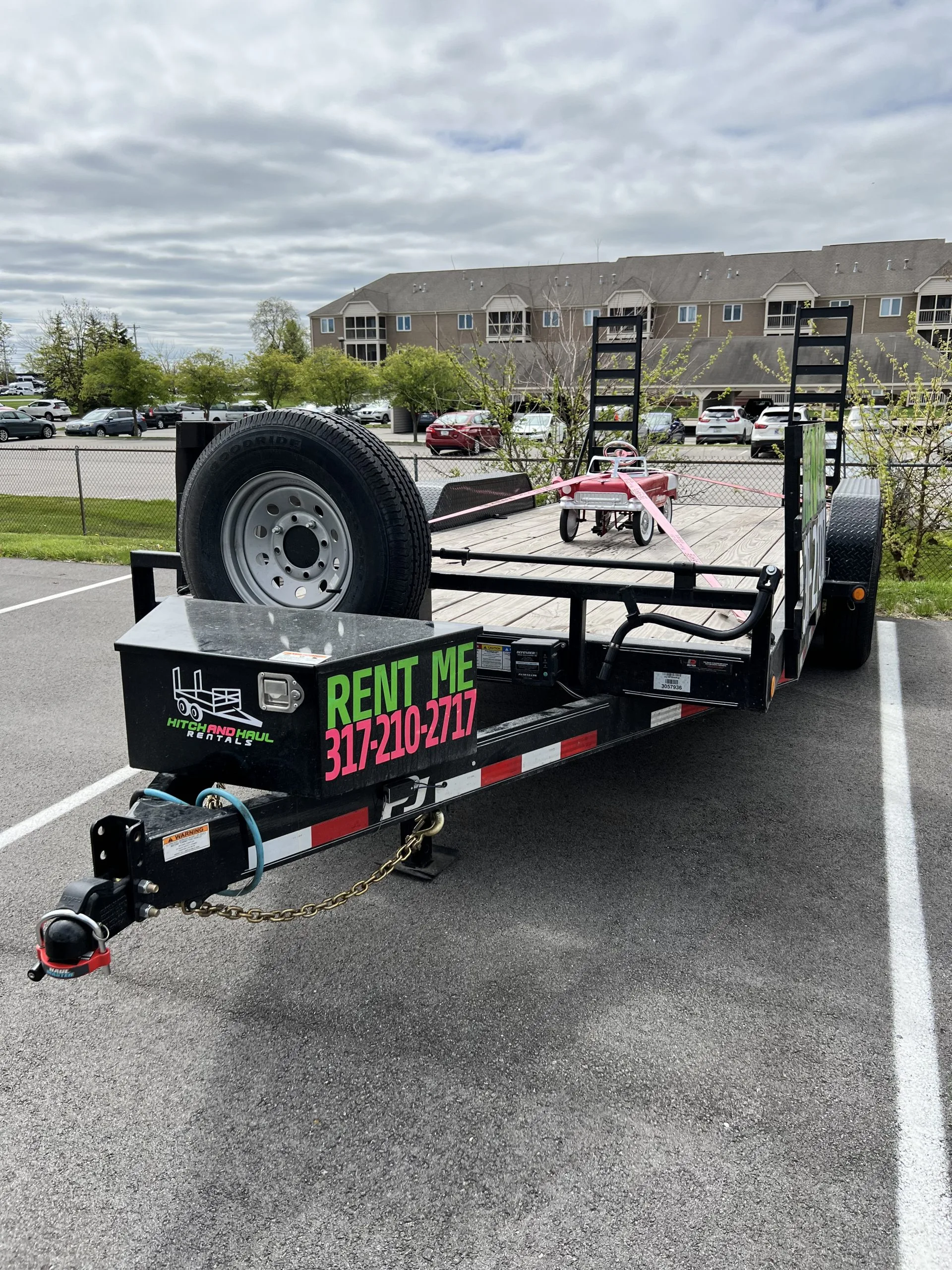 Equipment Trailer 18' w/Ramps